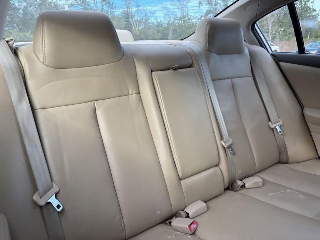 Thumbnail: 2011 Nissan Altima - 8