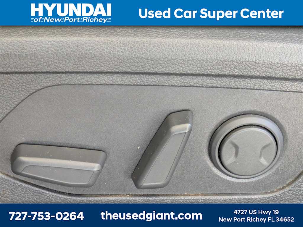 Thumbnail: 2023 Hyundai Sonata - 22