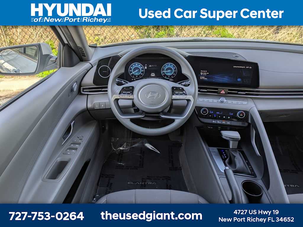 Thumbnail: 2024 Hyundai Elantra - 15