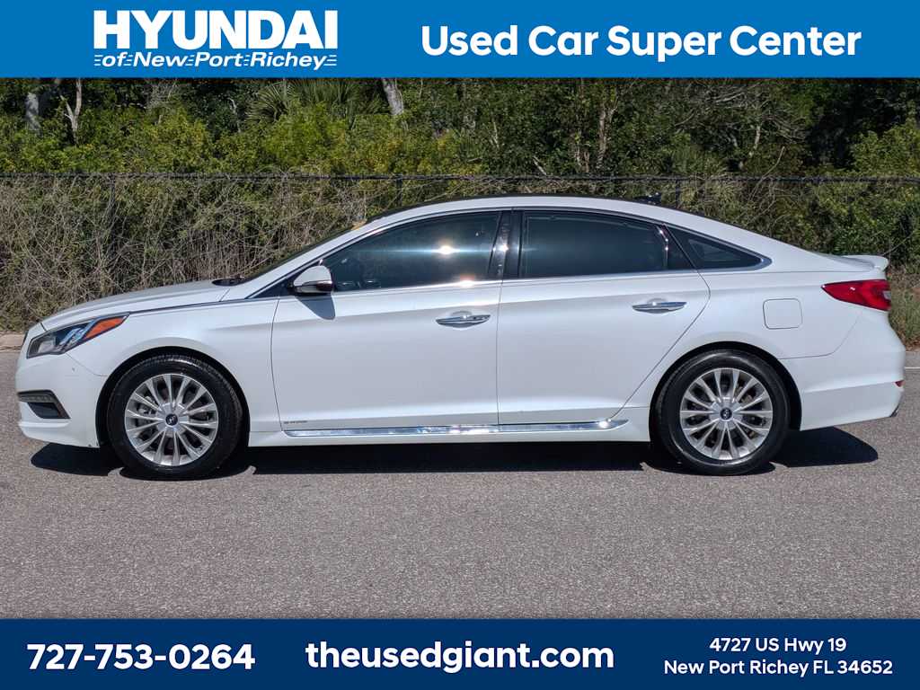 Thumbnail: 2015 Hyundai Sonata - 2