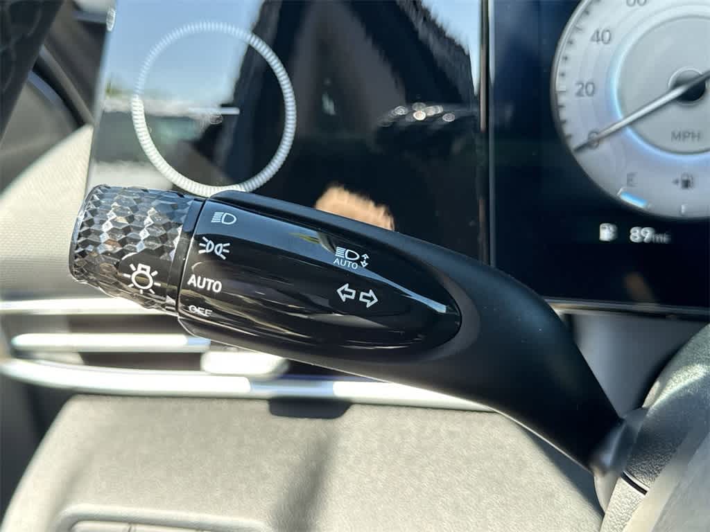 Thumbnail: 2025 Hyundai Elantra - 28