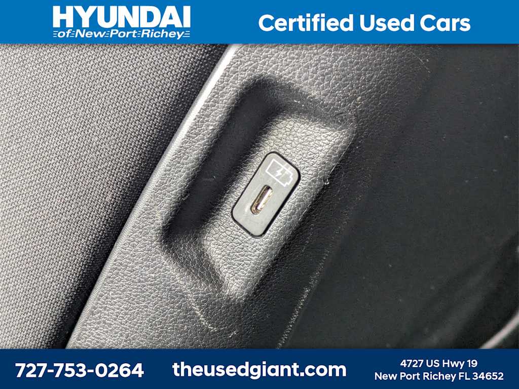 Thumbnail: 2024 Hyundai Santa Fe - 20