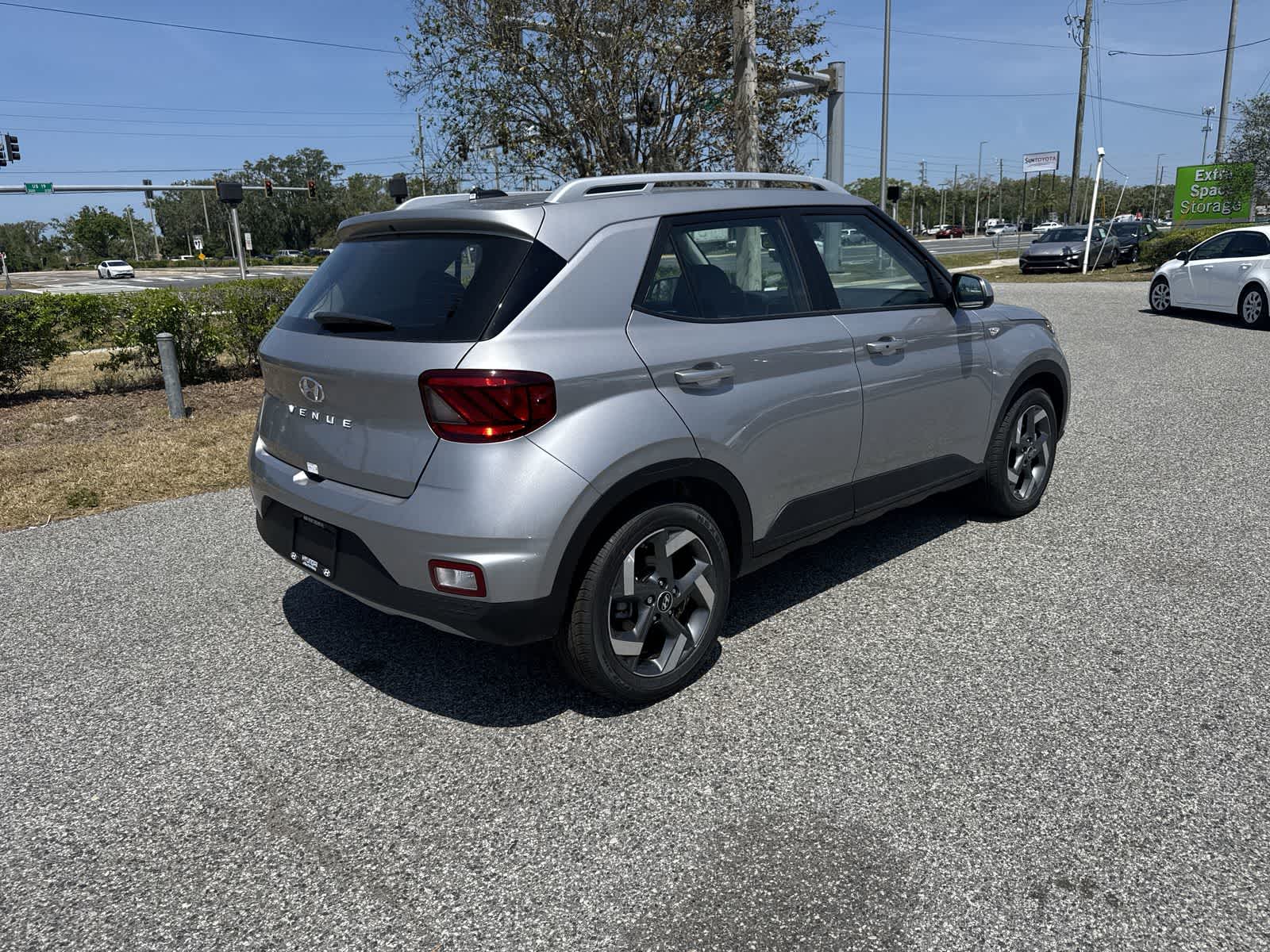 2025 Hyundai Venue SEL 6