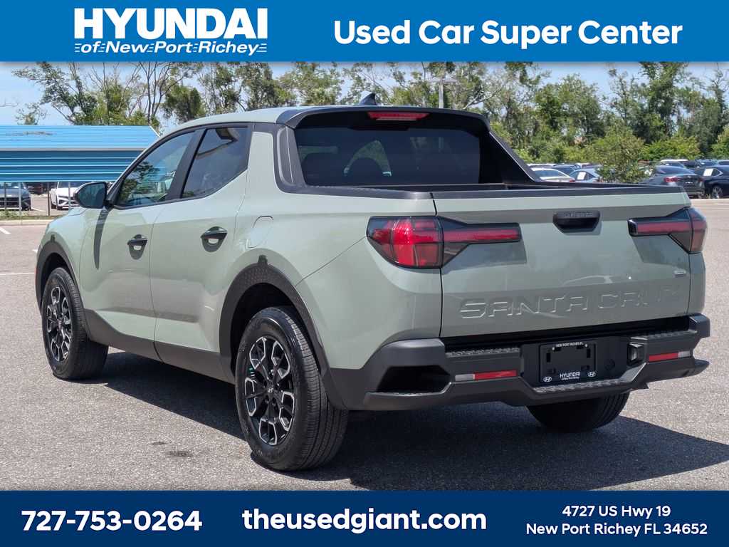 Thumbnail: 2023 Hyundai Santa Cruz - 3