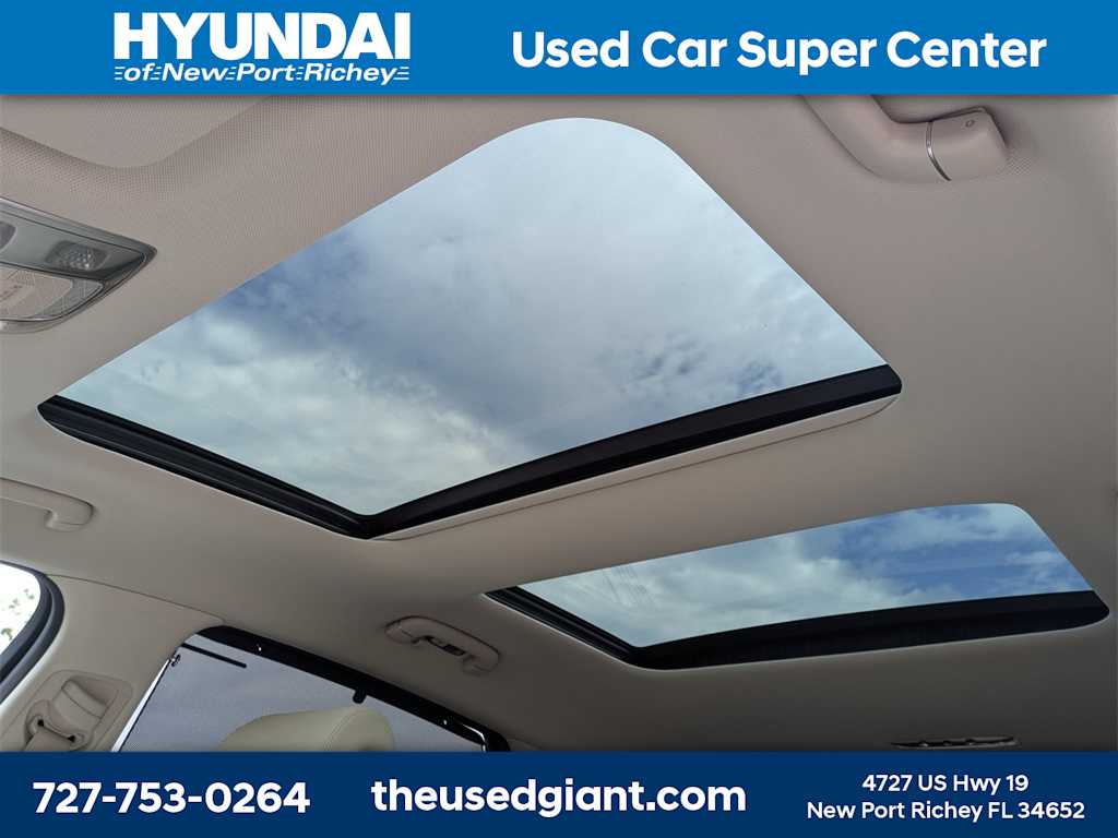 Thumbnail: 2021 Genesis GV80 - 25