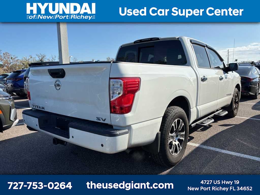 Thumbnail: 2021 Nissan Titan - 3