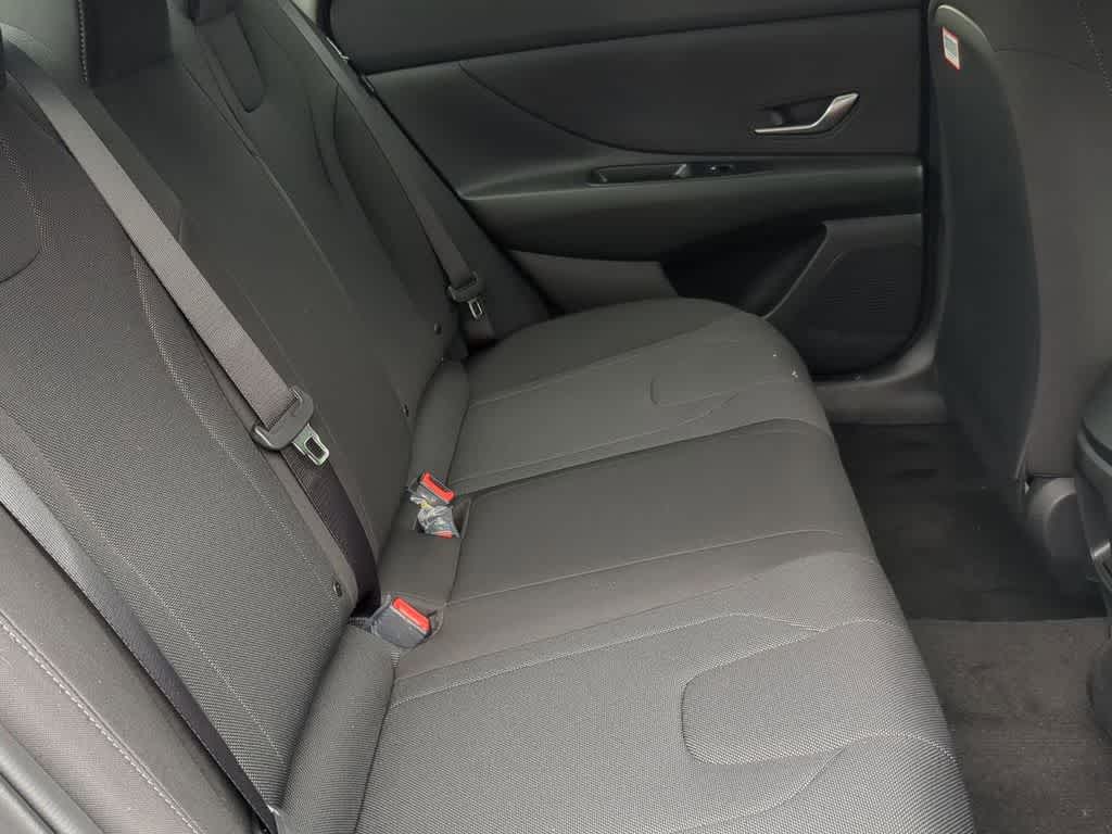 Thumbnail: 2025 Hyundai Elantra - 21