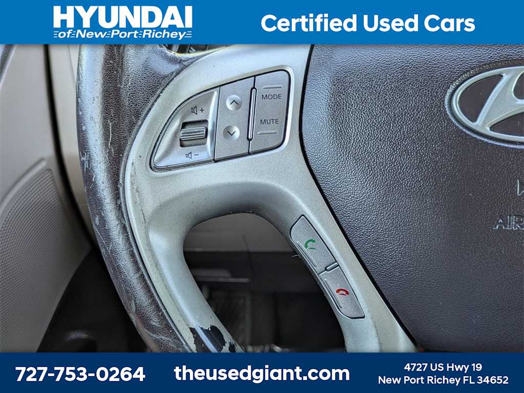 Thumbnail: 2013 Hyundai Tucson - 29