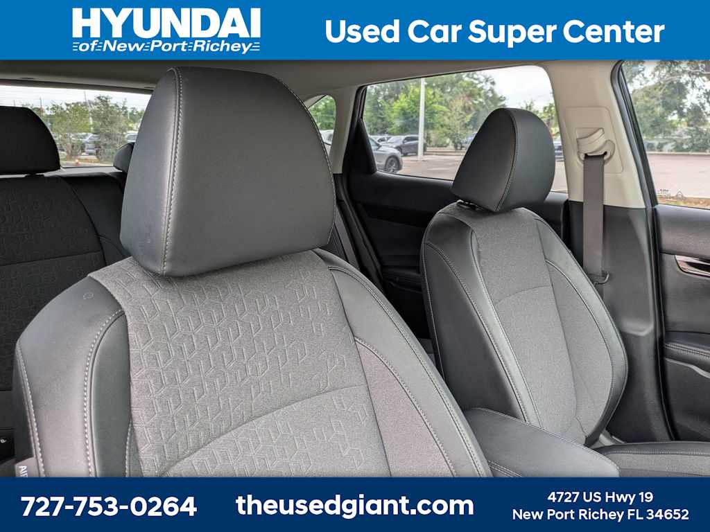 Thumbnail: 2025 Kia Seltos - 6