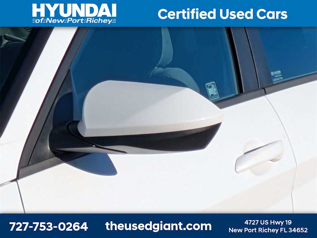 Thumbnail: 2021 Hyundai Elantra - 11