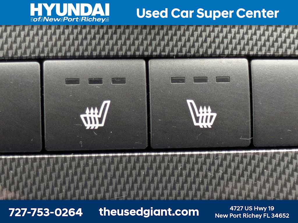 Thumbnail: 2023 Hyundai Santa Fe - 27