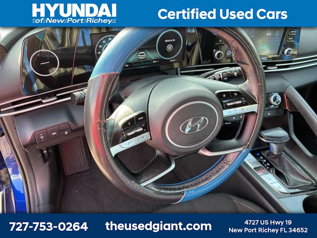 Thumbnail: 2022 Hyundai Elantra - 9