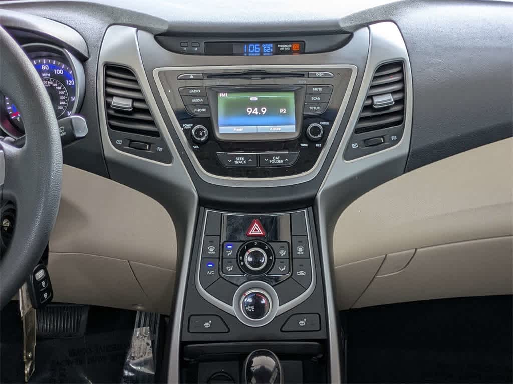 Thumbnail: 2014 Hyundai Elantra - 17