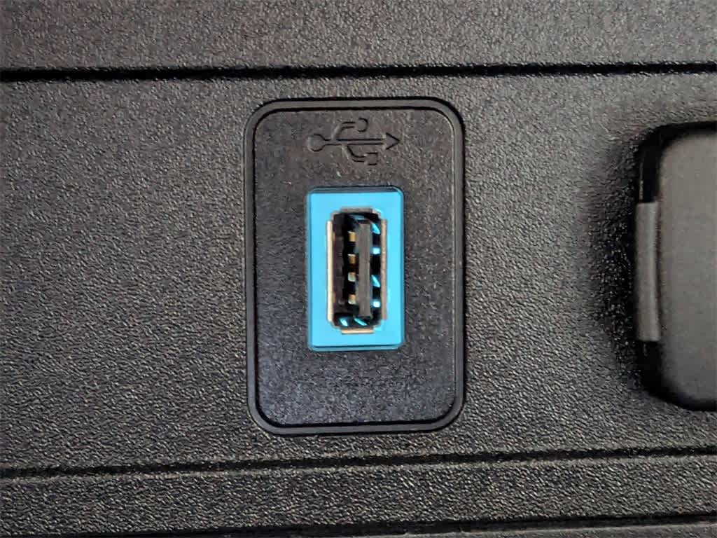 Thumbnail: 2017 Ford Escape - 28