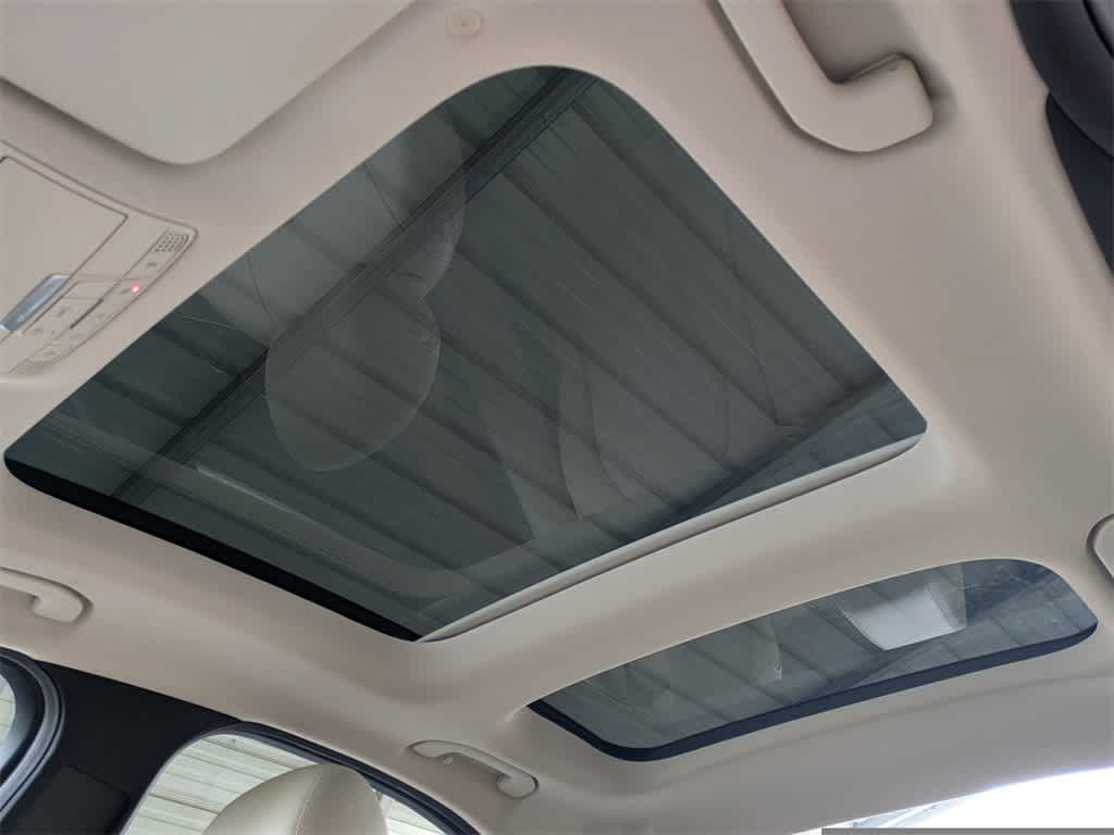 Thumbnail: 2019 Mercedes-Benz C-Class - 23