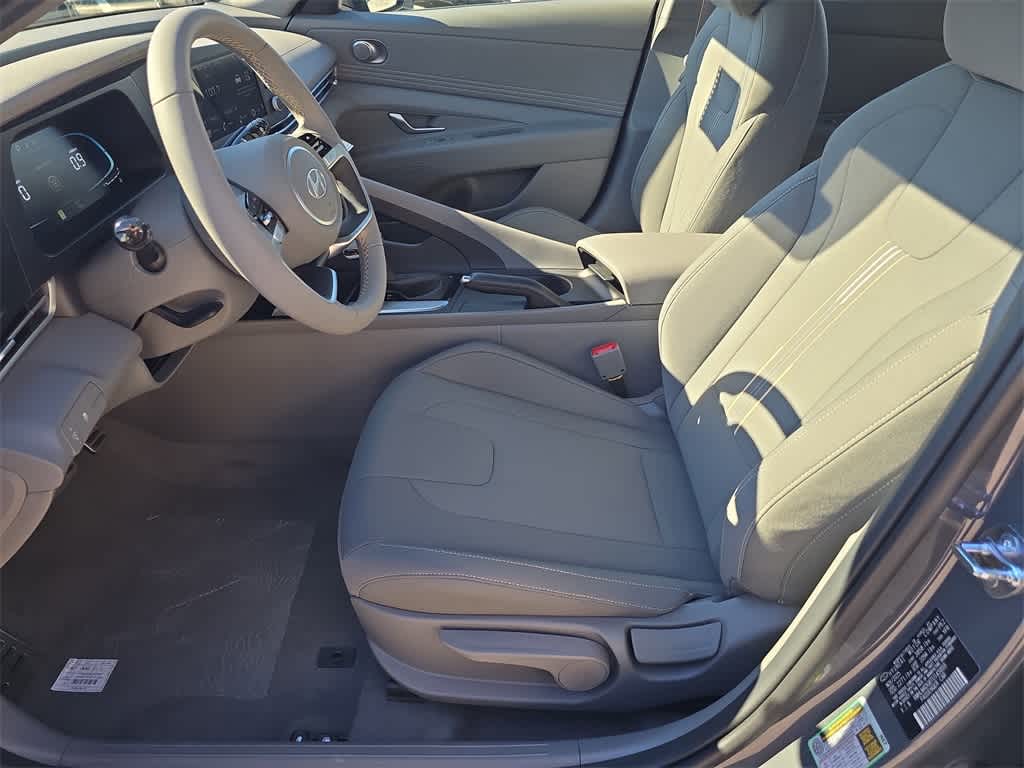 Thumbnail: 2026 Hyundai Elantra - 15