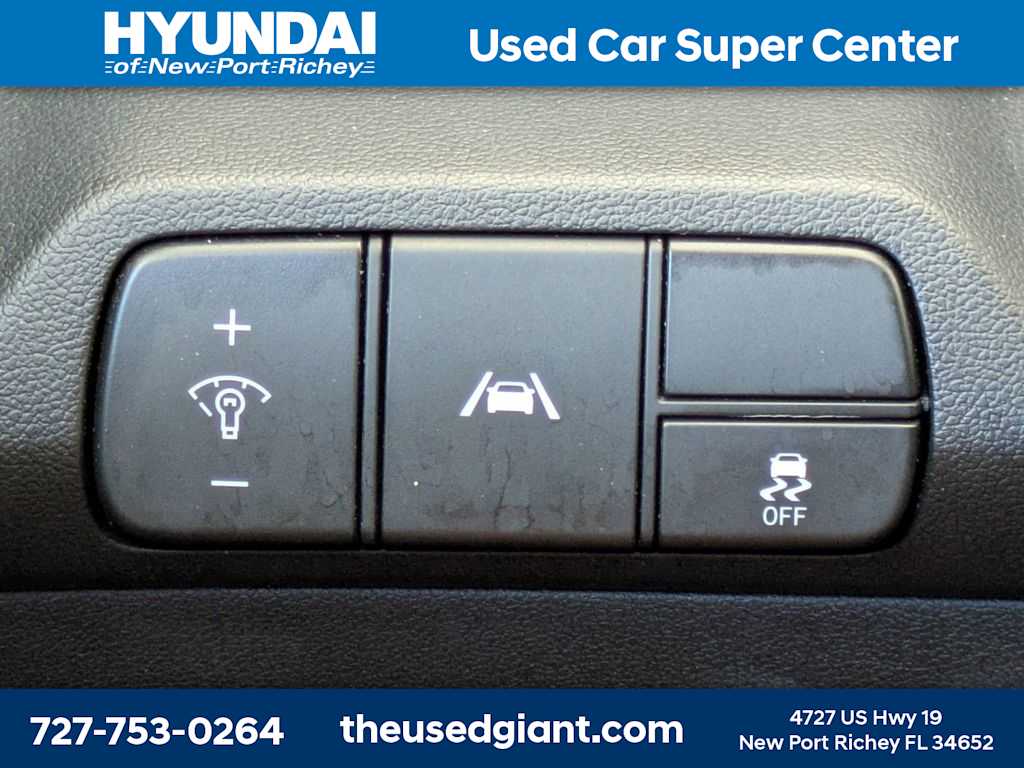 Thumbnail: 2023 Hyundai Elantra - 22