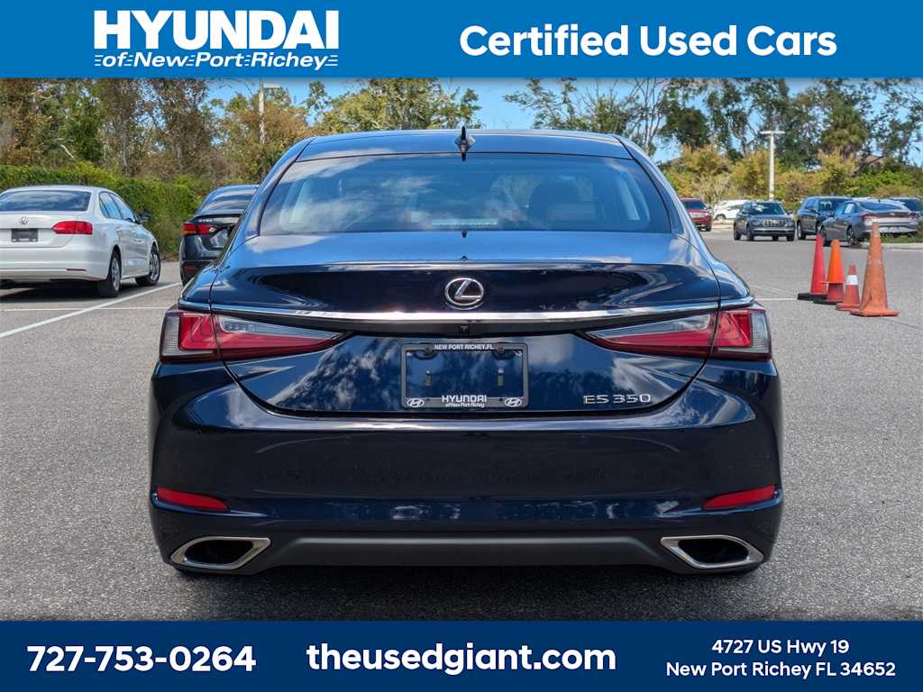 Thumbnail: 2025 Lexus ES - 4