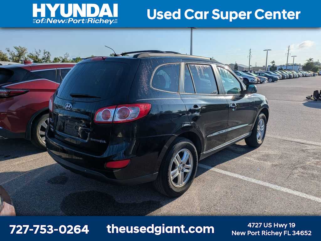 Thumbnail: 2011 Hyundai Santa Fe - 3