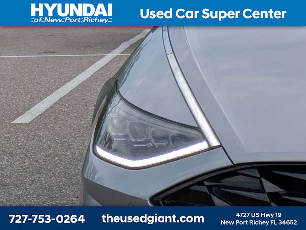 Thumbnail: 2023 Hyundai Sonata - 9