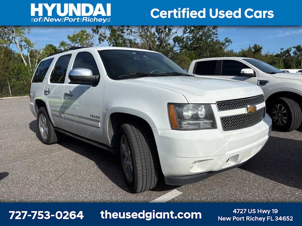 Thumbnail: 2014 Chevrolet Tahoe - 4
