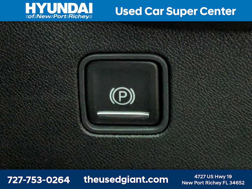 Thumbnail: 2022 GMC Terrain - 31