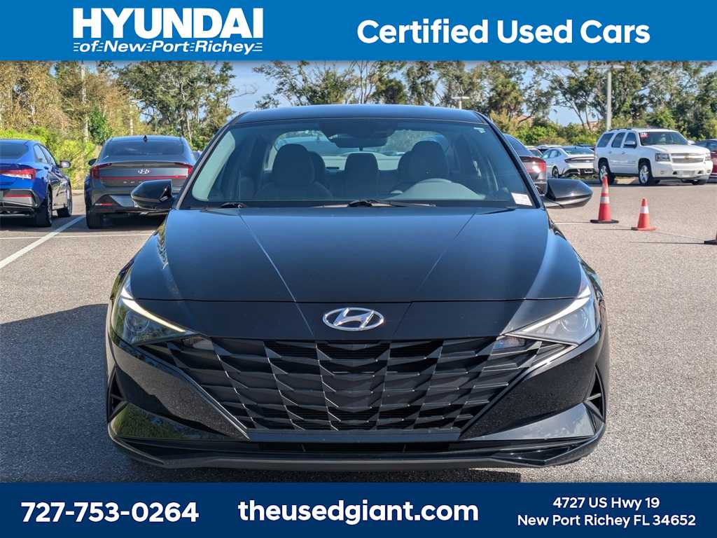 Thumbnail: 2023 Hyundai Elantra - 8