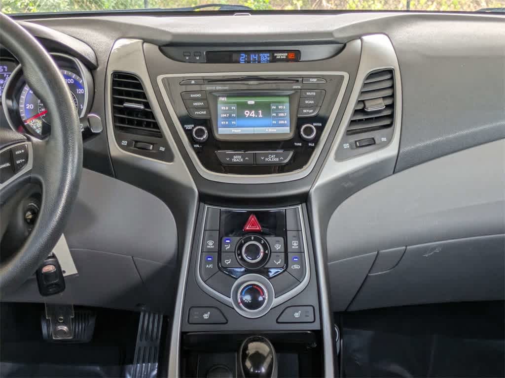 Thumbnail: 2014 Hyundai Elantra - 17