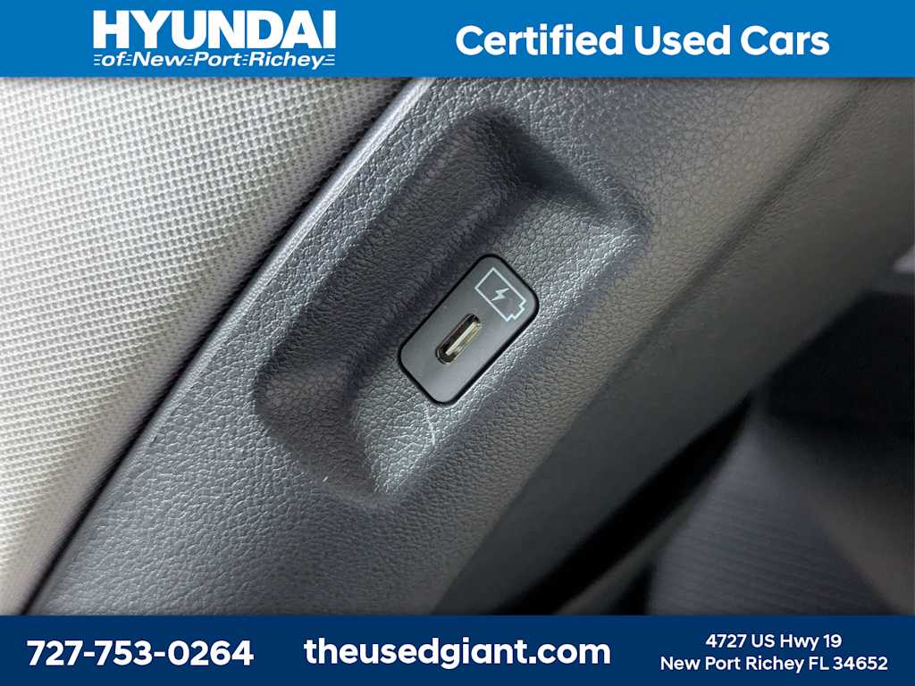 Thumbnail: 2025 Hyundai Santa Fe - 19