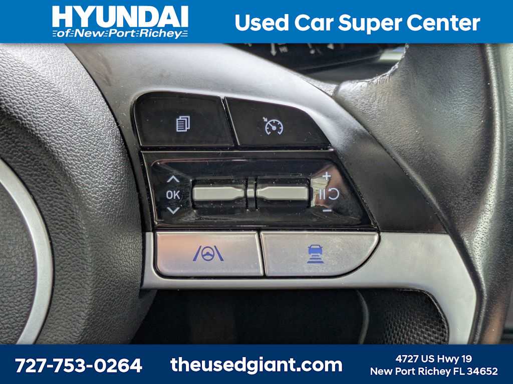Thumbnail: 2023 Hyundai Elantra - 31