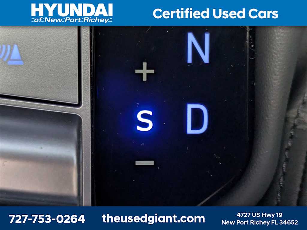 Thumbnail: 2024 Hyundai Elantra - 31
