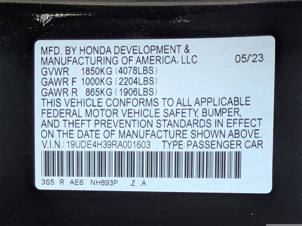 Thumbnail: 2024 Acura Integra - 34