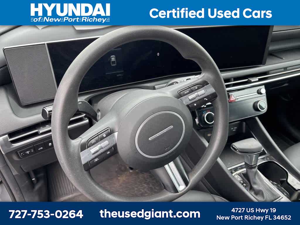 Thumbnail: 2025 Hyundai Santa Cruz - 11