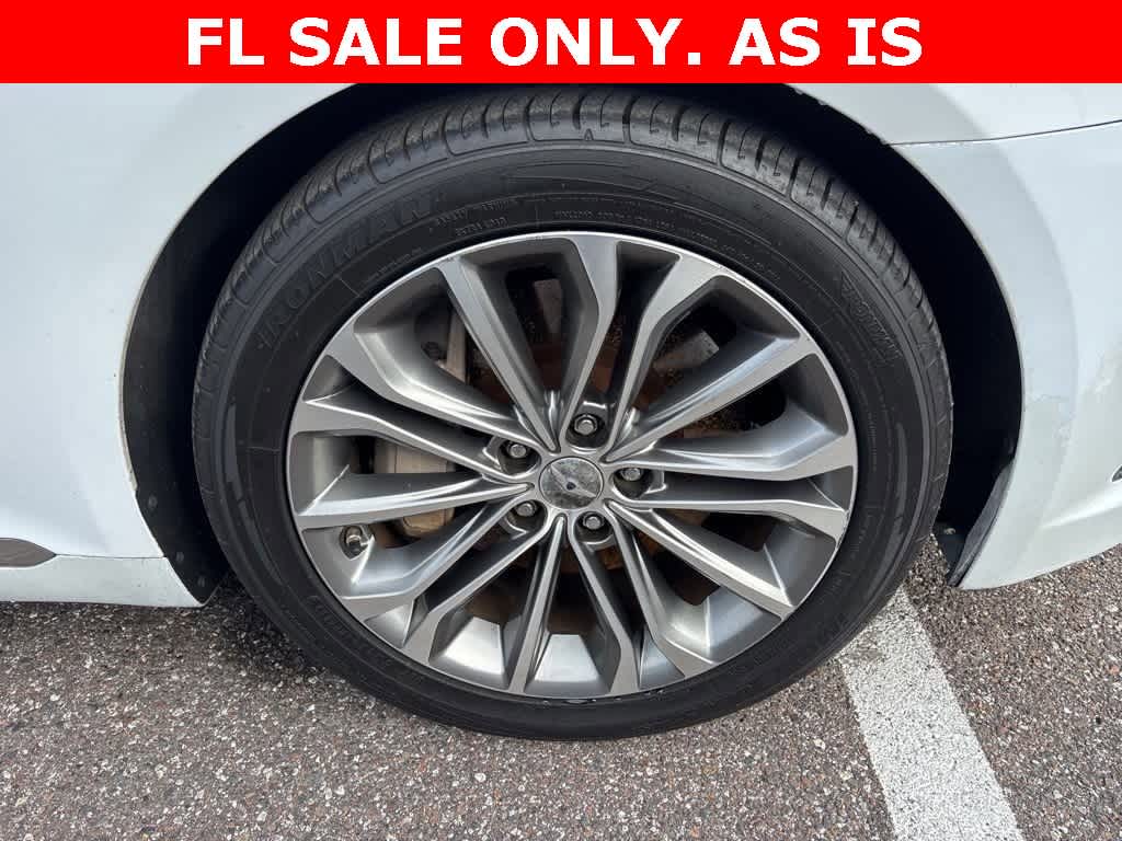 Thumbnail: 2015 Hyundai Genesis - 6