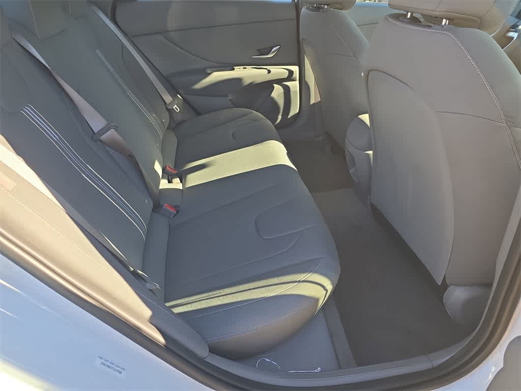 Thumbnail: 2026 Hyundai Elantra - 21