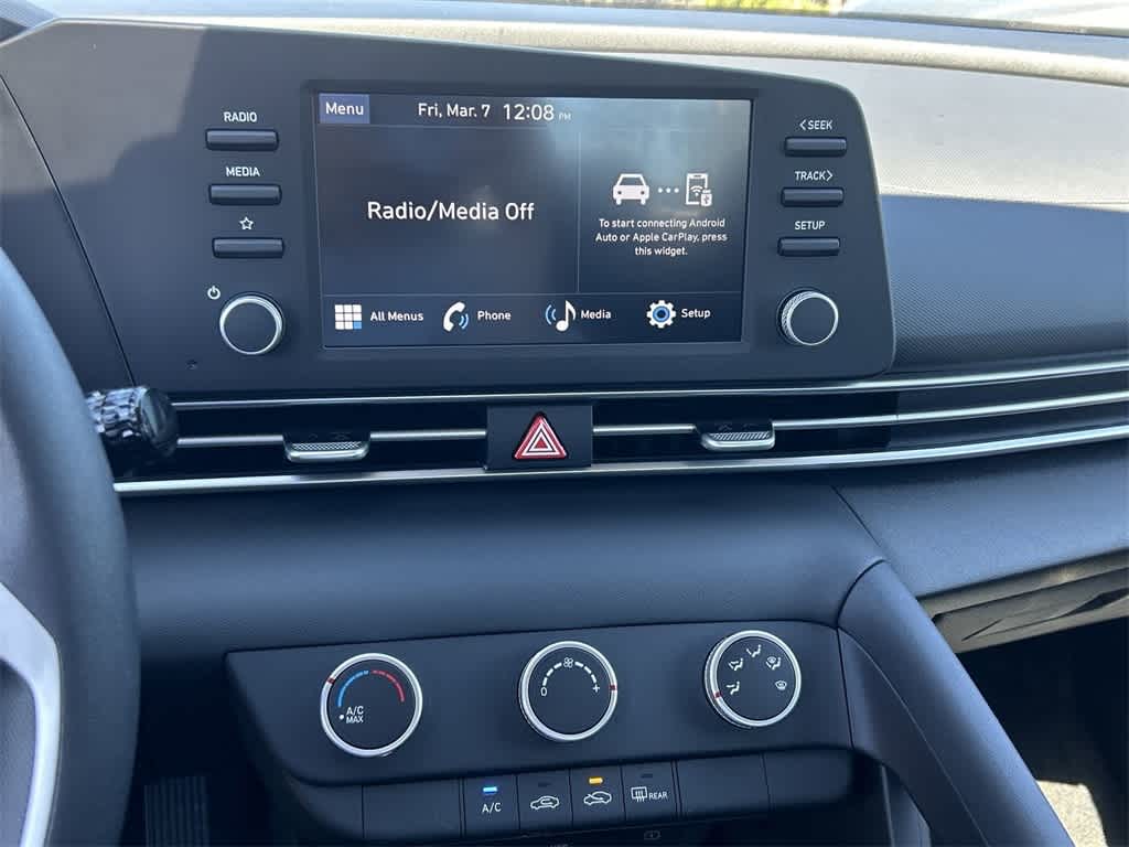 Thumbnail: 2025 Hyundai Elantra - 27