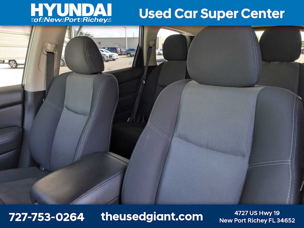 Thumbnail: 2020 Nissan Pathfinder - 7