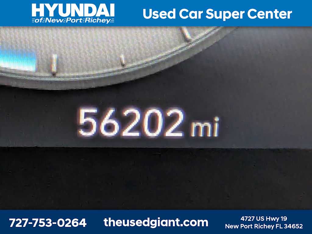 Thumbnail: 2022 Hyundai Elantra - 35