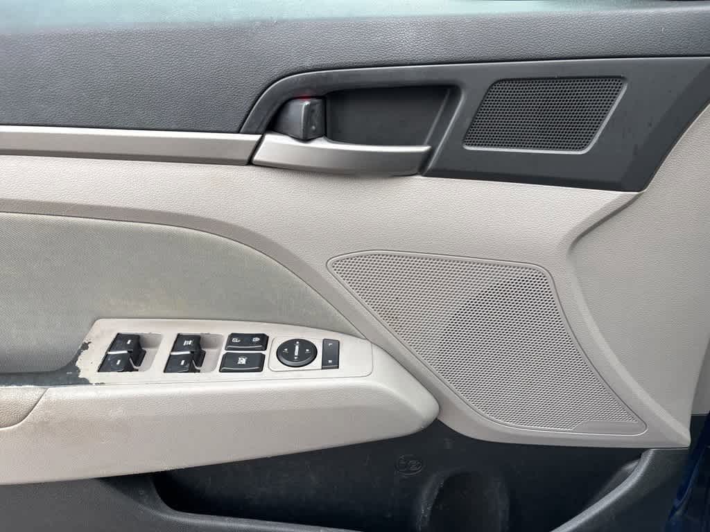 Thumbnail: 2018 Hyundai Elantra - 7