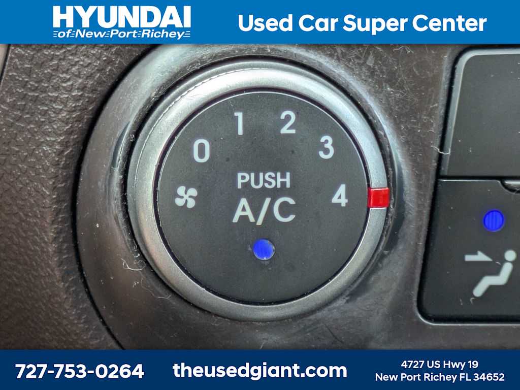 Thumbnail: 2015 Hyundai Tucson - 27