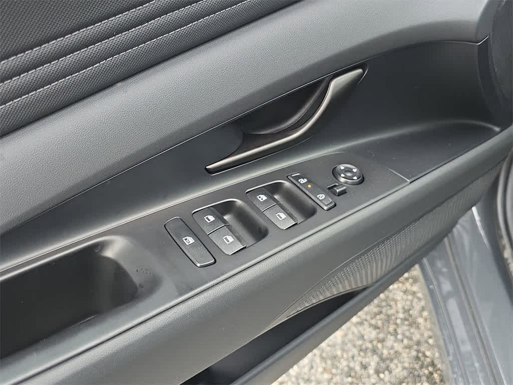 Thumbnail: 2026 Hyundai Elantra - 16