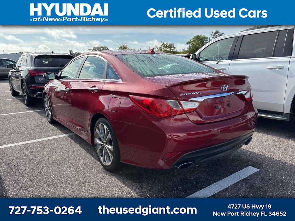 Thumbnail: 2014 Hyundai Sonata - 2