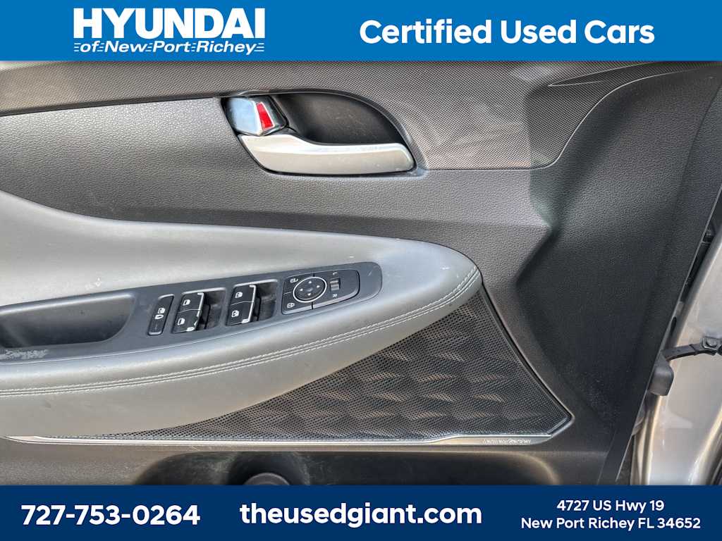 2022 Hyundai Santa Fe SEL 10