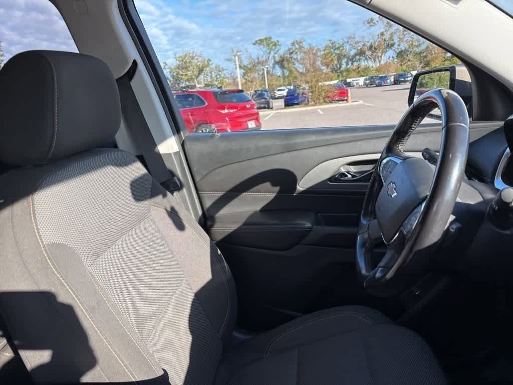 Thumbnail: 2019 Chevrolet Traverse - 8