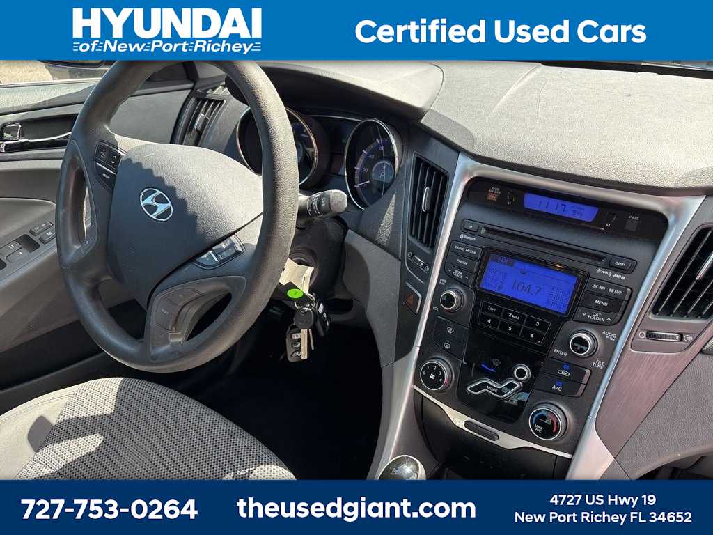 Thumbnail: 2012 Hyundai Sonata - 6