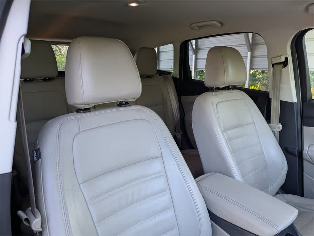 Thumbnail: 2017 Ford Escape - 6