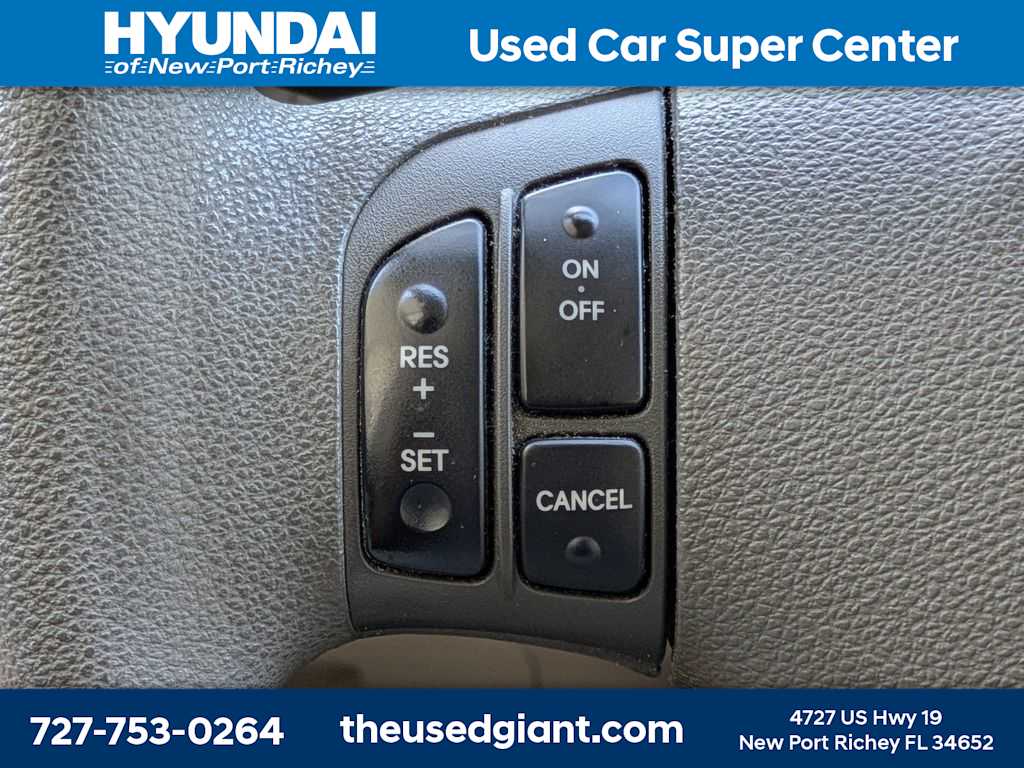 Thumbnail: 2009 Hyundai Accent - 23