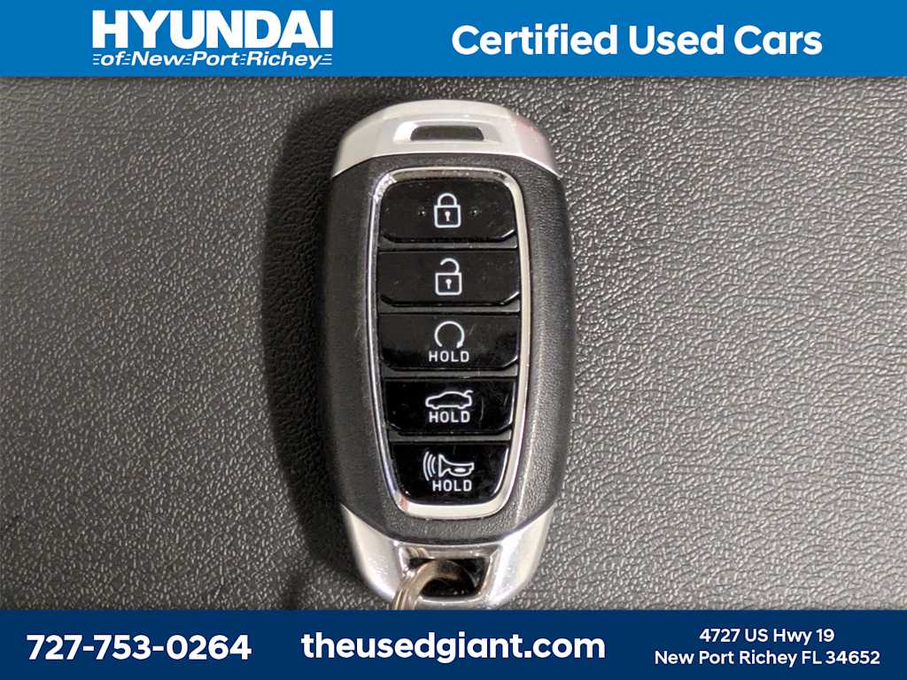 Thumbnail: 2022 Hyundai Elantra - 36