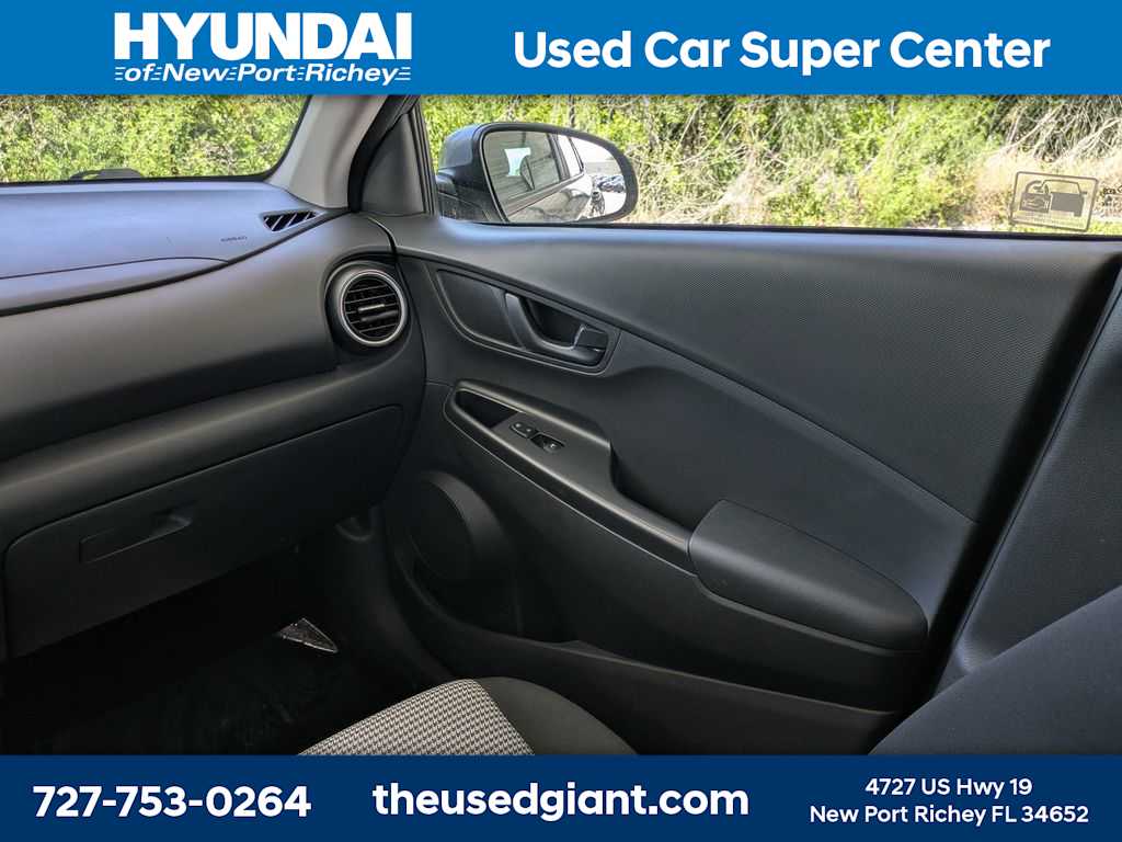 Thumbnail: 2021 Hyundai Kona - 17