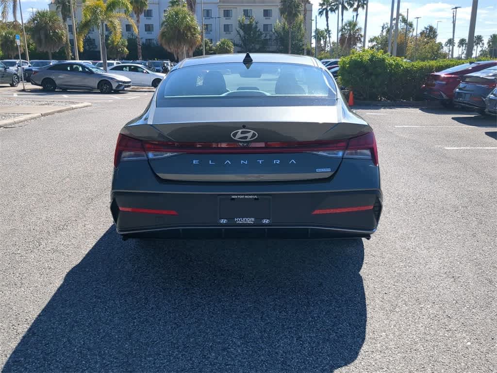 Thumbnail: 2026 Hyundai Elantra - 5